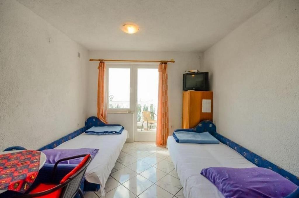 Apartments Lucia Senj  Exterior foto
